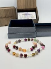 Kız Öğrenci Kolyesi