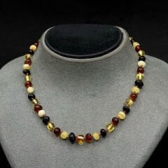 Damla Kehribar Bebek Kolyesi