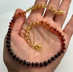 Damla Kehribar Bebek Kolyesi