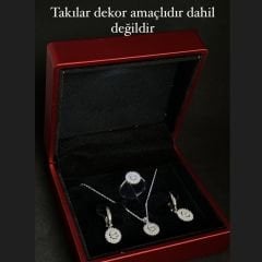 Led ışıklı takım (kolye küpe yüzük ) kutusu