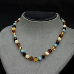 Damla Kehribar Bebek Kolyesi